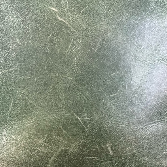 Portland Leather Goods Medium Zipper Crossbody Bag in Cowboy Mint Green - Picture 13 of 16